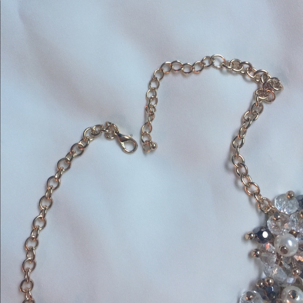 Statement Necklace - Picture 3 of 4